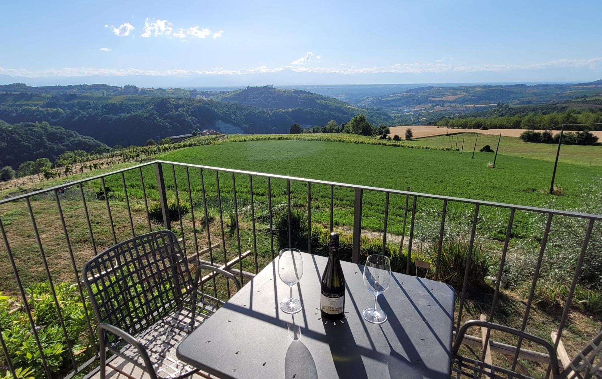 Апартаменты Cascina Nomade - Wine & Scenic Retreat Дольяни Экстерьер фото