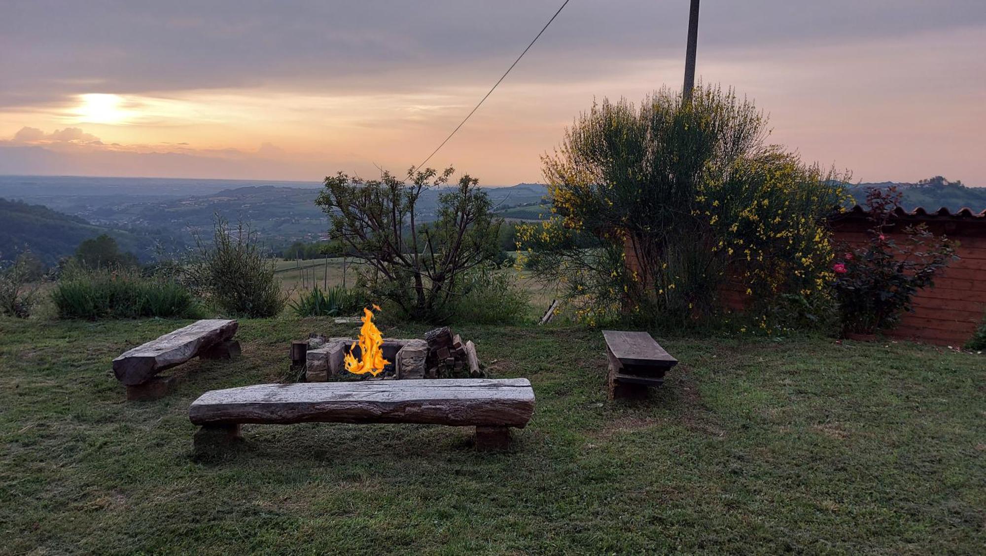 Апартаменты Cascina Nomade - Wine & Scenic Retreat Дольяни Экстерьер фото